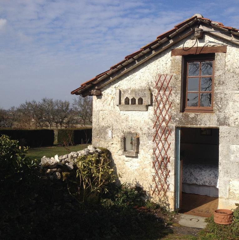 Bed and Breakfast La Lunaire Verteillac Номер фото